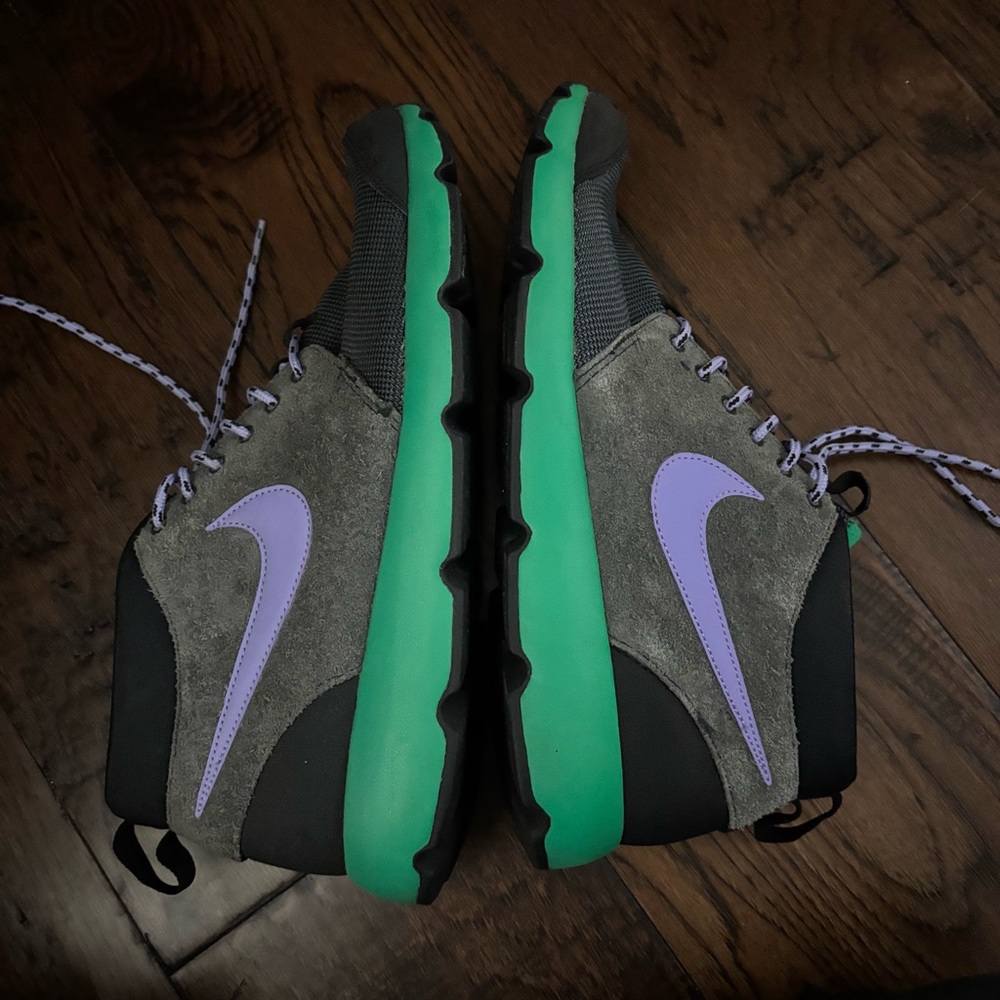 Nike Men’s Roshe Hightop - Picture 9 of 10